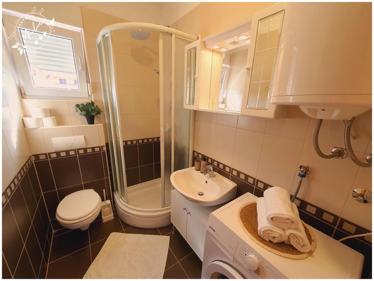Apartman Mila Barbat na Rabu 外观 照片
